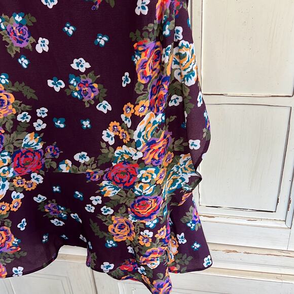 WAYF size large floral mini dress - Picture 5 of 6